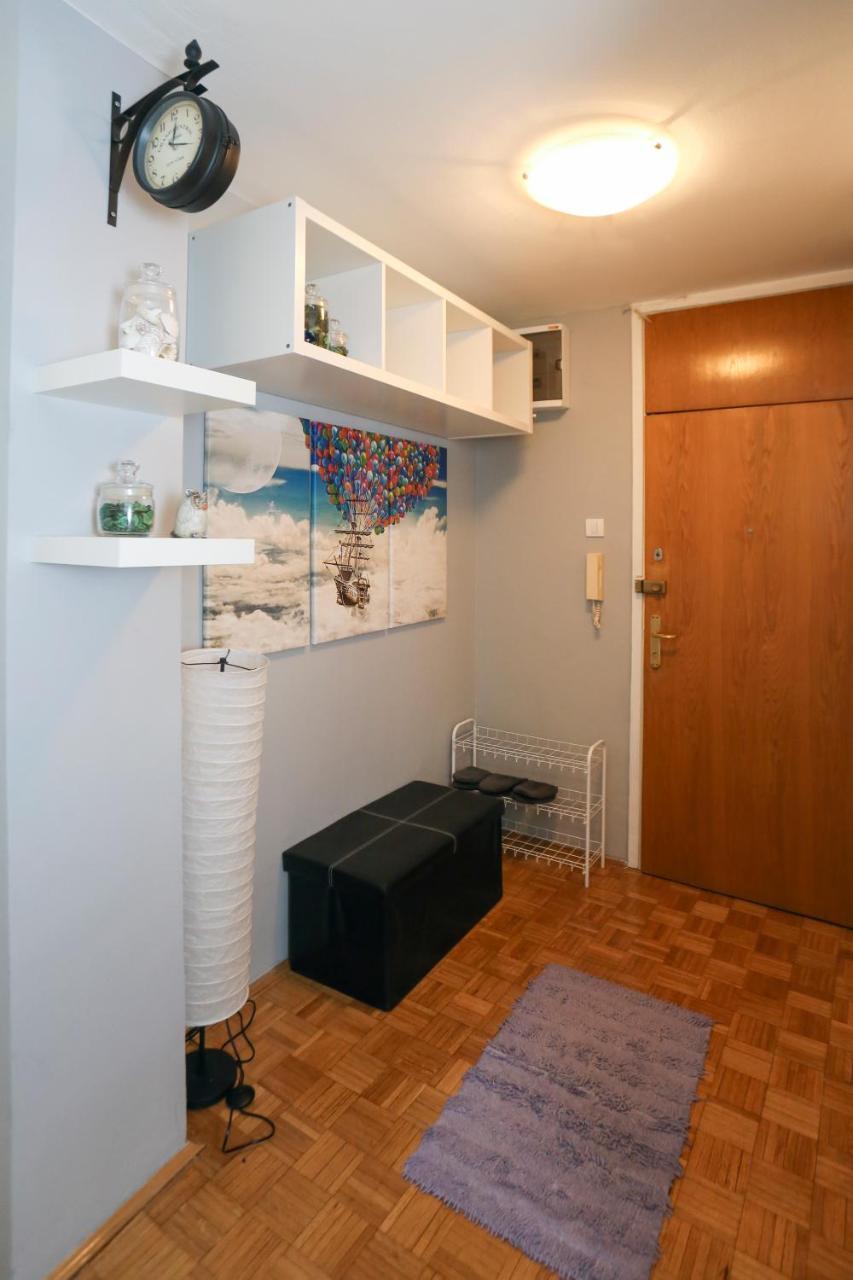 Modern Apartment With Free Parking Novi Sad Dış mekan fotoğraf