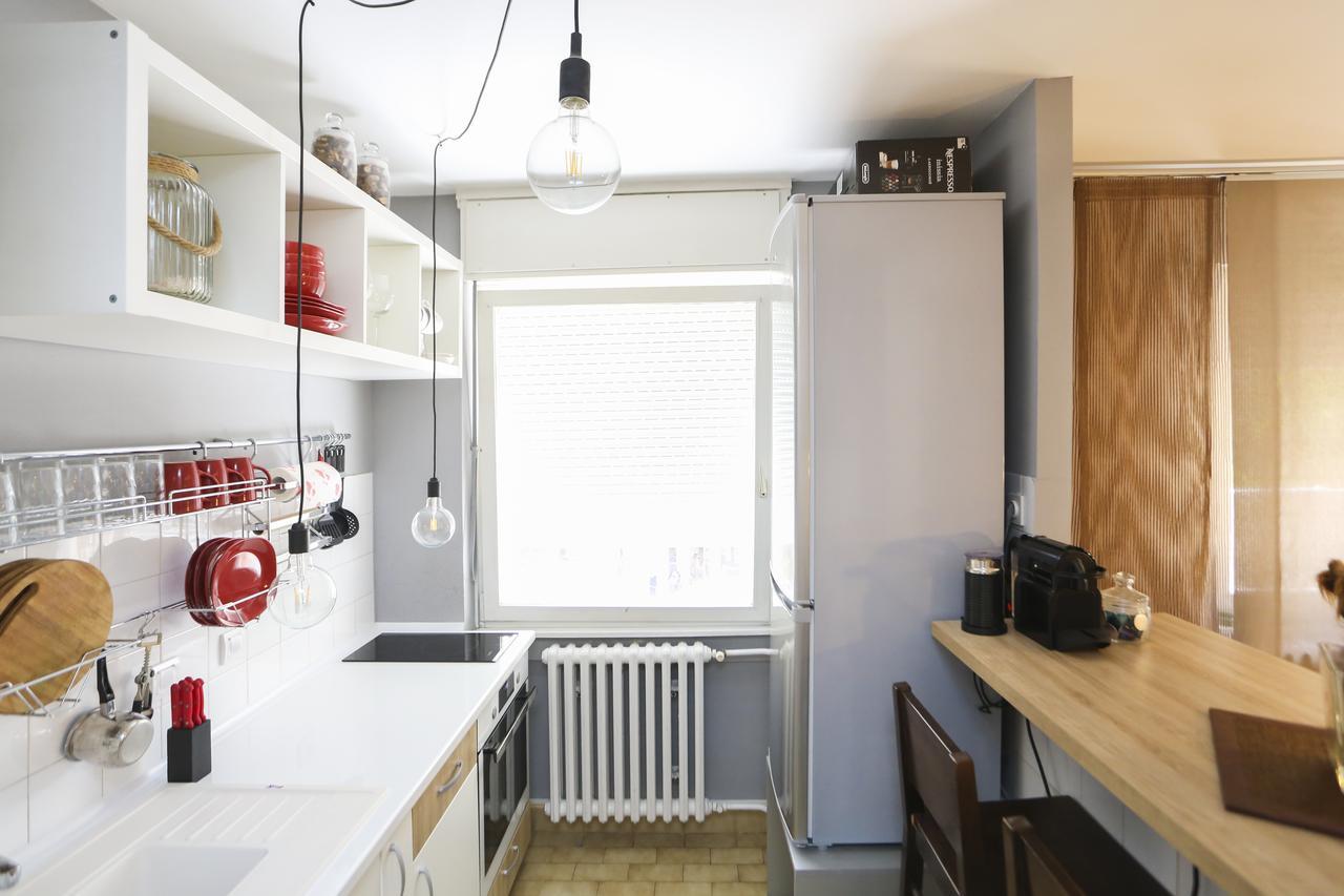 Modern Apartment With Free Parking Novi Sad Dış mekan fotoğraf